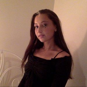 Meet your Posher, Devan